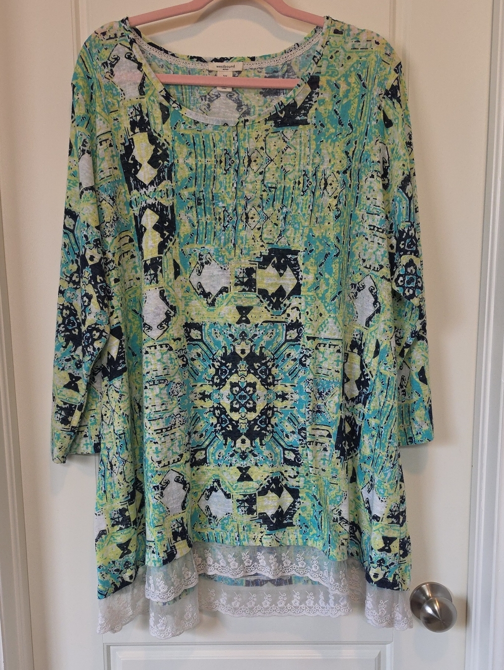 Westbound Woman Green & Blue Patterned Lace-Hem Tunic Top - 3X